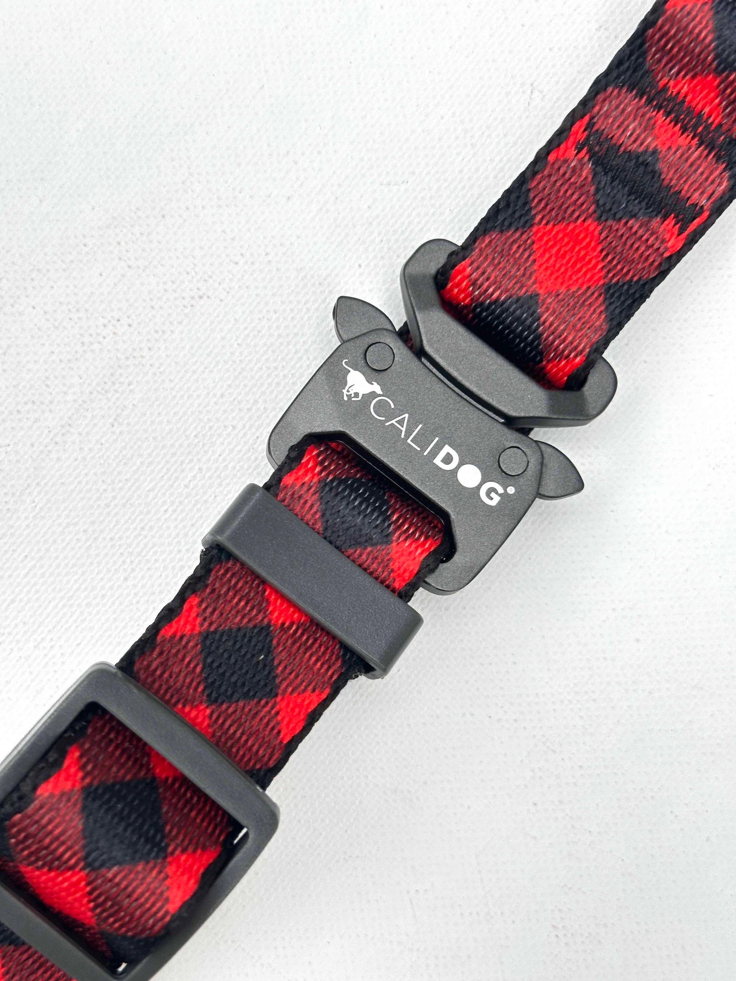 Tartan fashion collar