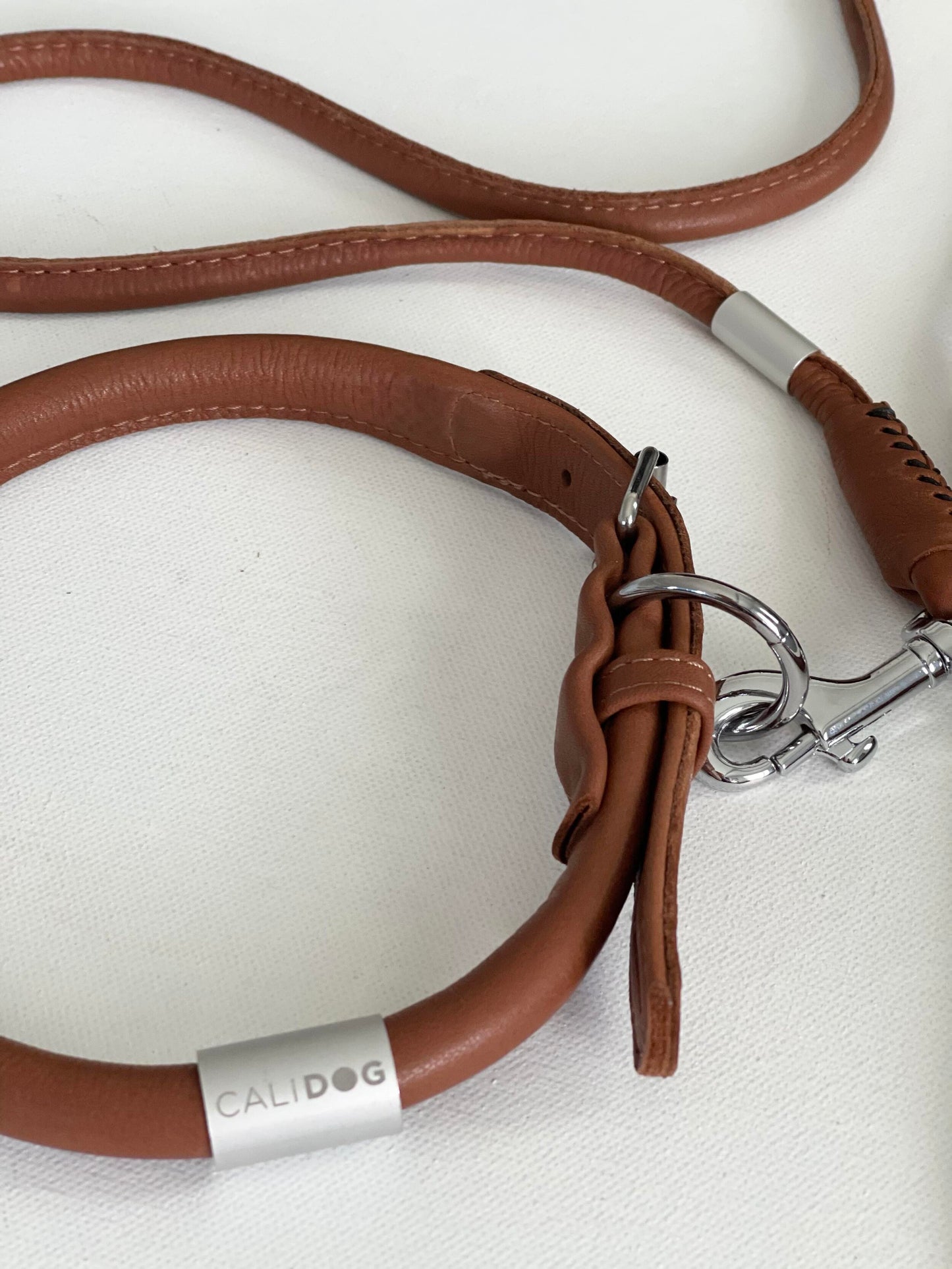 Brown Rolled Leather Dog Leash and Collar Set